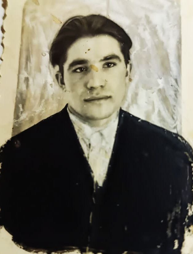 65  . Зэнэгетдин  абый.