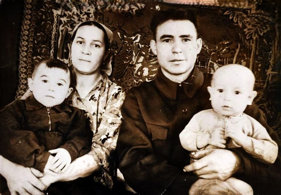 2. Хабибуллина  Гатифэ, Исхак. 1нче рэт. Жэудэт, Газинур.