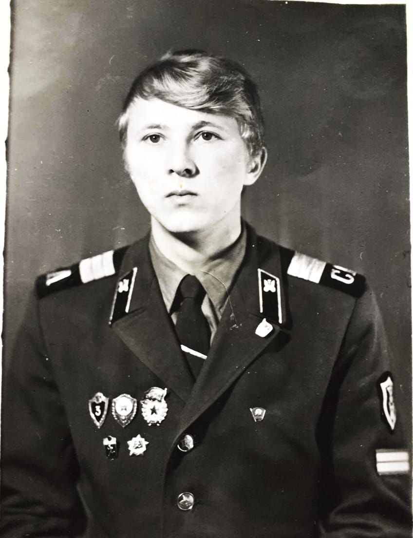 19. Гатиатов Энгель.