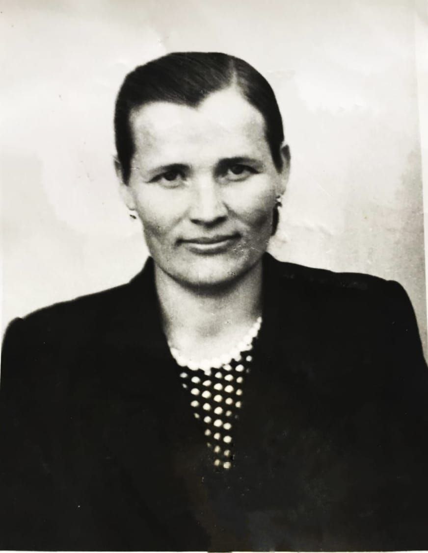 19. Гатиятова  Хэжэр. 1961 ел август.
