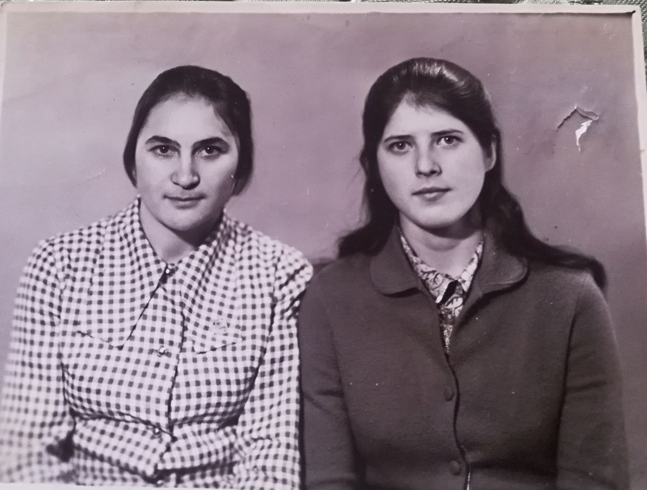 36. Гумерова Элфия, 22 Адгамова  Гузэл ( дуслар , куршелэр ).